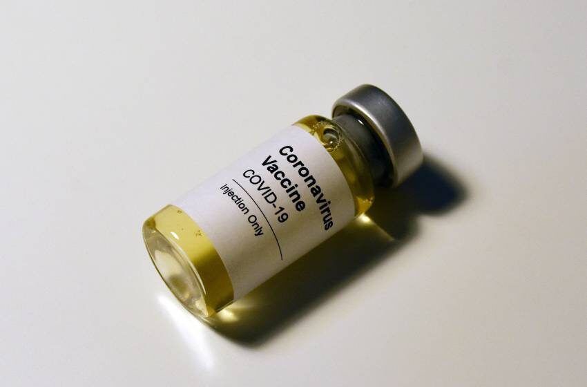 Corona vaccine तैयार करती कंपनियो का अपडेट: किस कंपनी का corona vaccine किस स्टेज पर हैं; कब, कहां और किस कीमत पर vaccine उपलब्ध होगी, इसका पता लगाएं