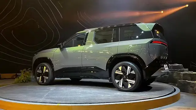 नई टाटा सिएरा लॉन्च 2025 – ₹11.49 लाख की कीमत में दमदार इंजन और एडवांस फीचर्स के साथ