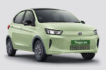2026 Tata Tiago फेसलिफ्ट का इंटीरियर रिवील! बड़ा टचस्क्रीन और कई नए फीचर्स से होगी लैस